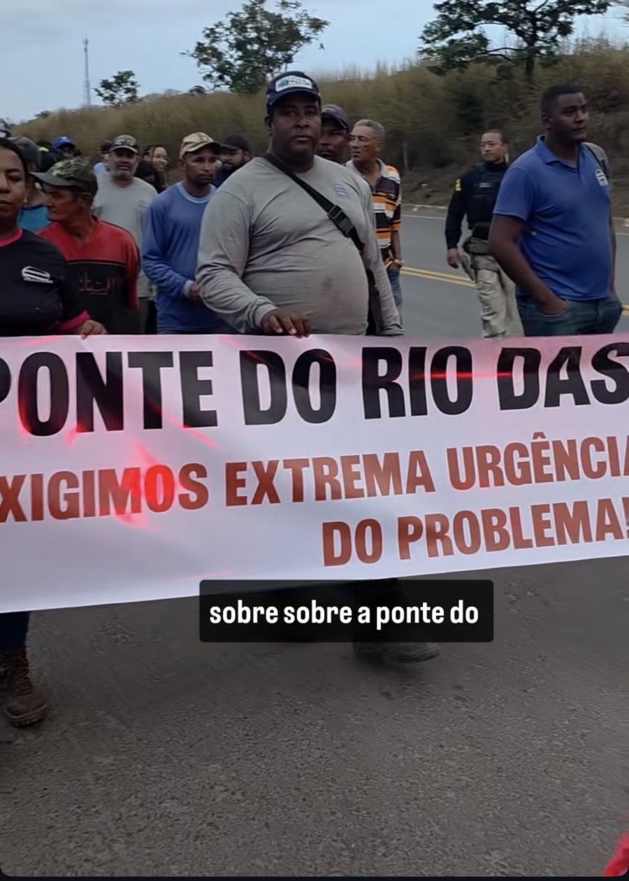 Produtores rurais organizam manifestação cobrando soluções para ponte da Barra do Guaicuí