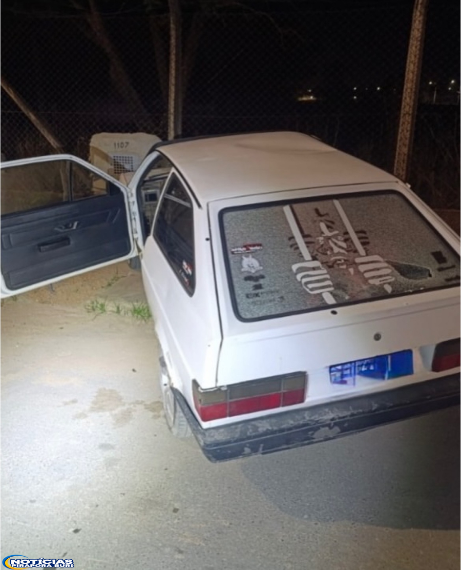 Motorista com sinais de embriaguez bate carro contra cerca, resiste à abordagem policial e é preso em Pirapora